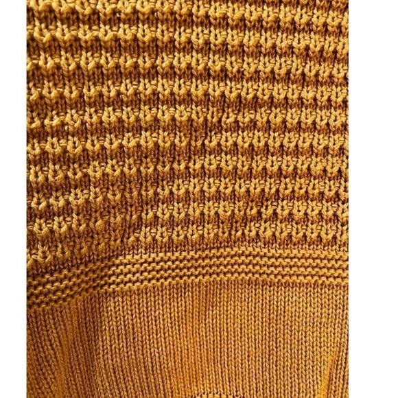 Universal Thread Mustard Yellow Long Sleeve Crew Neck Sweater Women's, Size XS - Picture 7 of 10